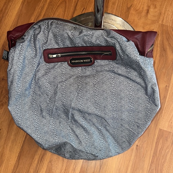 MADISON WEST LARGE SHOULDER BAG!🩶 - Picture 6 of 7